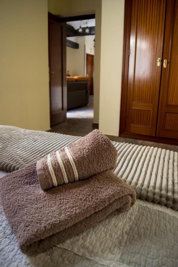 Vivienda Turistica El Caneco ทอร์เดซียัส ภายนอก รูปภาพ