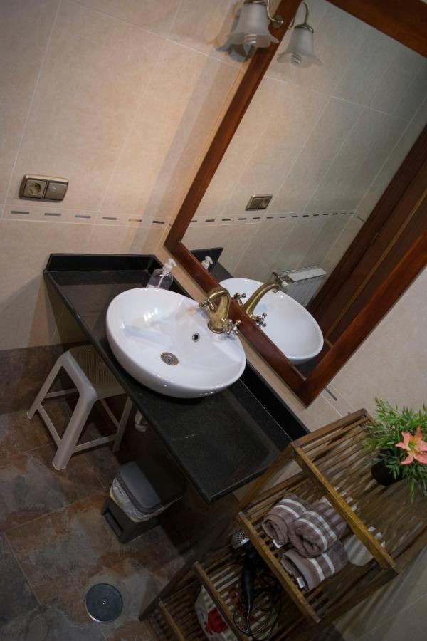 Vivienda Turistica El Caneco ทอร์เดซียัส ภายนอก รูปภาพ