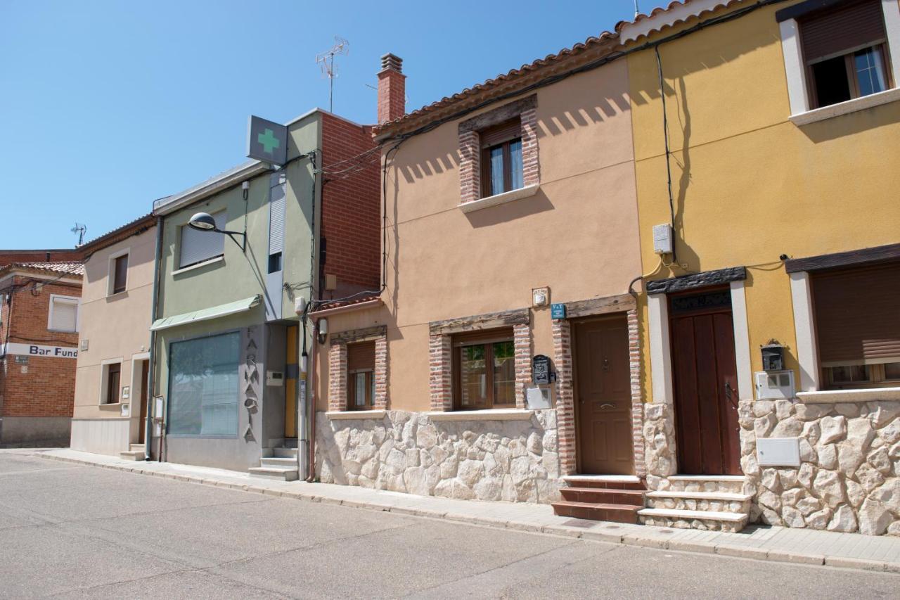 Vivienda Turistica El Caneco ทอร์เดซียัส ภายนอก รูปภาพ