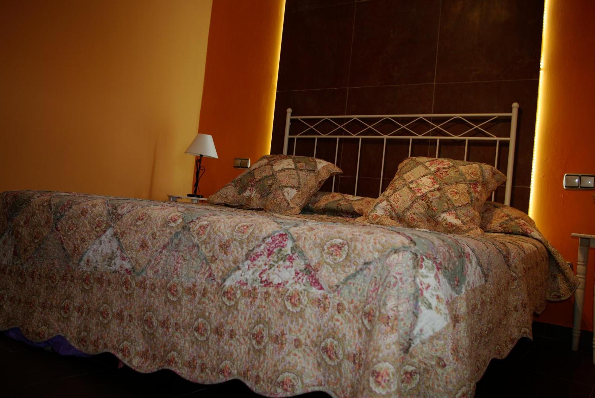 Vivienda Turistica El Caneco ทอร์เดซียัส ห้อง รูปภาพ